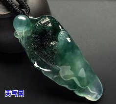 翡翠种类及图片，探索翡翠的世界：品种与精美的图片展示