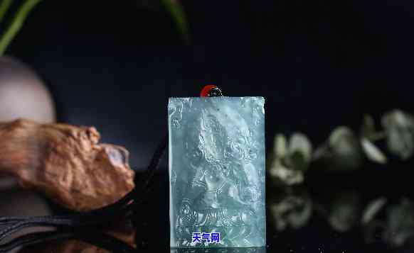 翡翠雪花棉含义与图片解析：高档与低档的区别