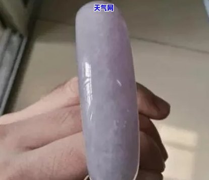 紫色翡翠的真假辨别方法图片，如何识别紫色翡翠真伪？看图学习真假辨别方法！